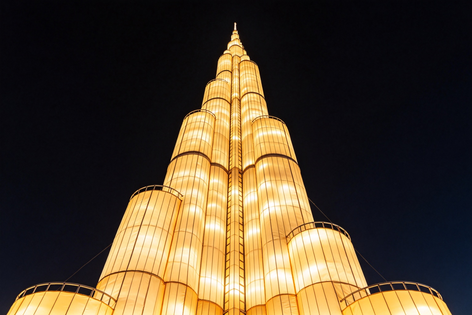 Burj Khalifa Lantern Display (ZD-104) - World Landmark Lanterns by Zedong, dimensions 150x150x800cm