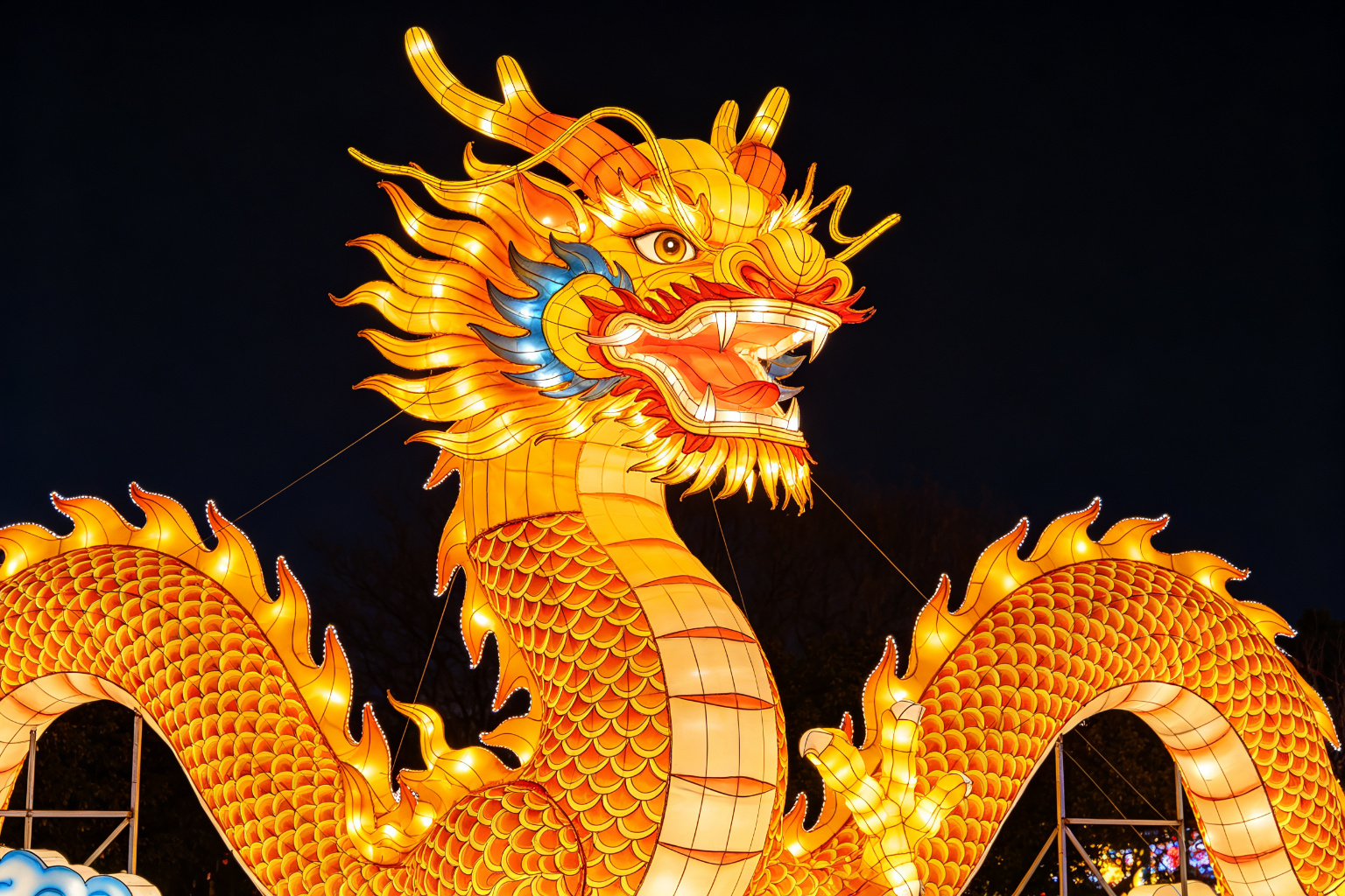 Chinese Dragon God Lantern Display (ZD-149) - Mythology & Character Lanterns by Zedong, dimensions 700x150x400cm