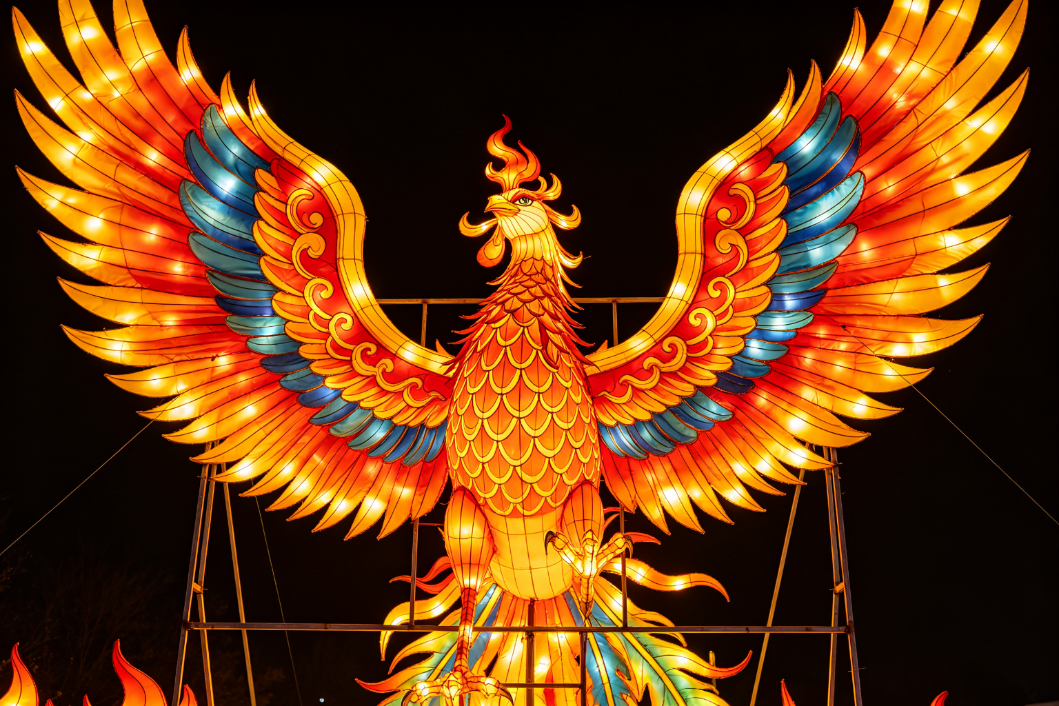 Phoenix Rising Lantern Display (ZD-150) - Mythology & Character Lanterns by Zedong, dimensions 400x200x400cm