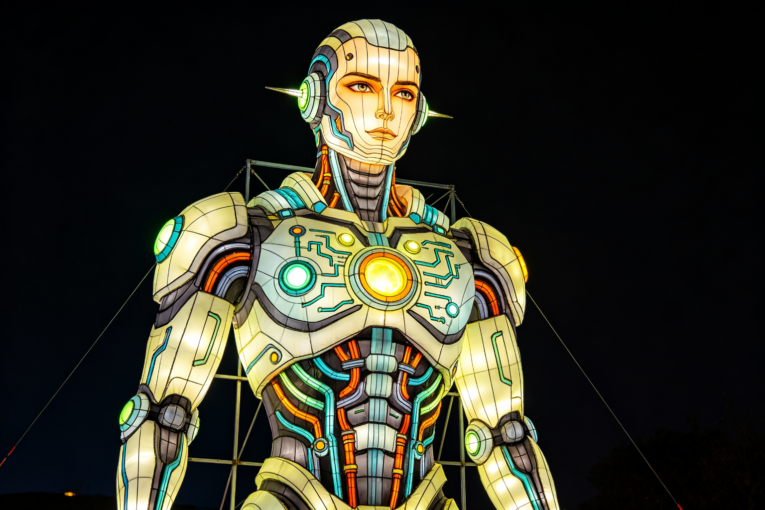 Cyborg Lantern Display (ZD-200) - Sci-Fi Lanterns by Zedong, dimensions 250x150x350cm